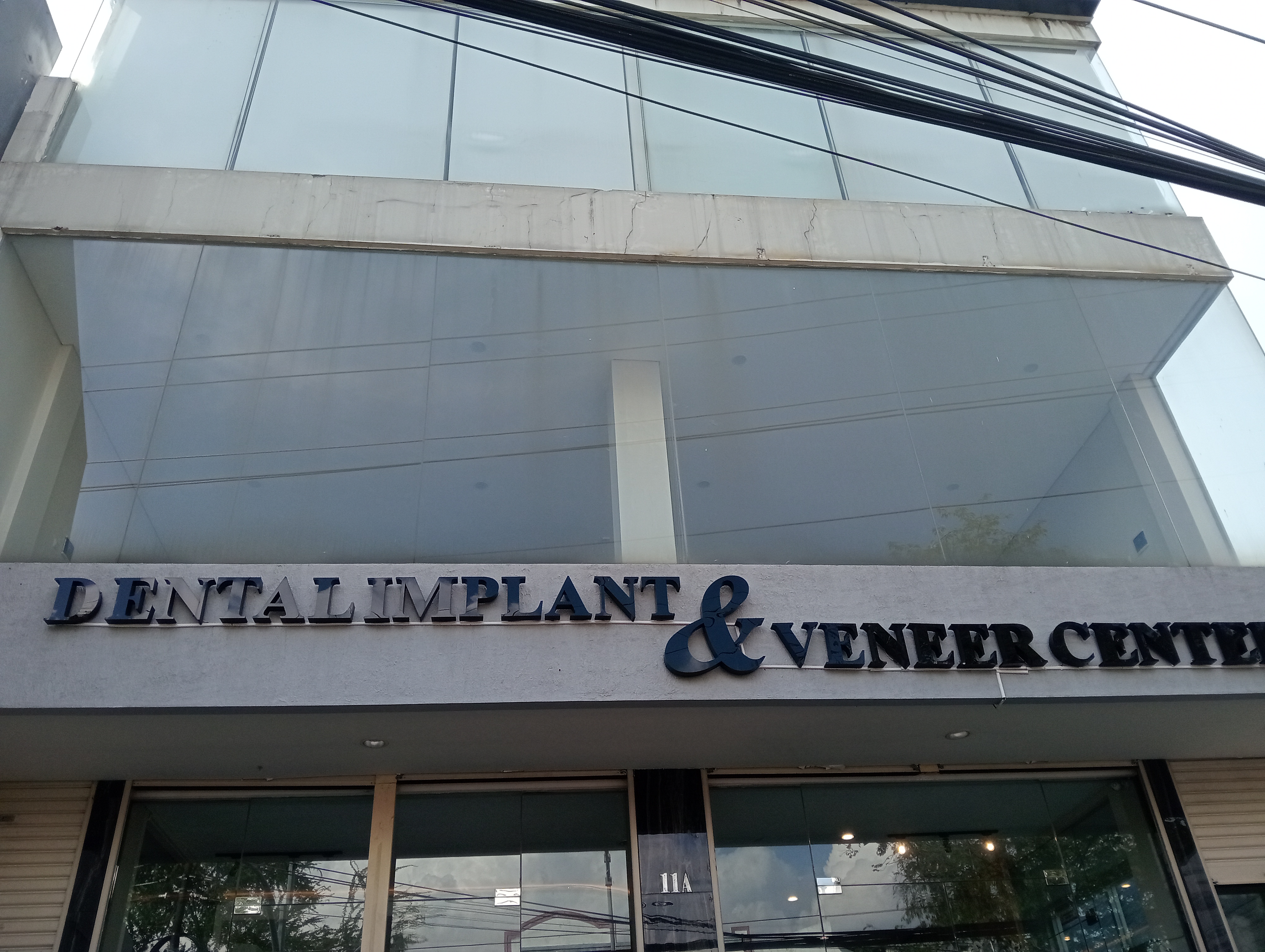 di sewakan ruangan 10mx20m, siap buka usaha, coffee, perkantoran